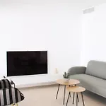 The Pink Lagoon House 펜션 또레비에하