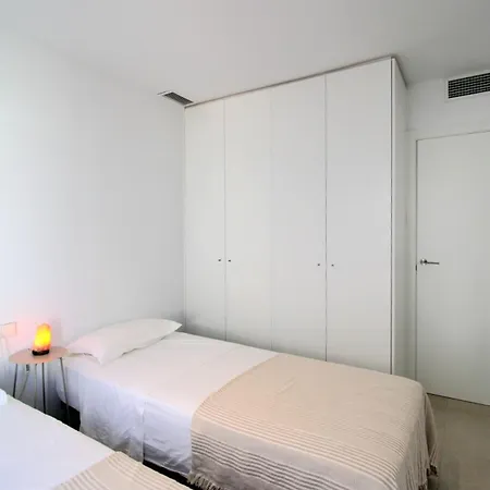 The Pink Lagoon House 또레비에하