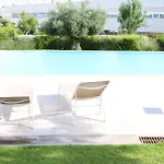 Дом отдыха The Pink Lagoon House