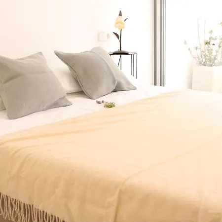 The Pink Lagoon House בית נופש *