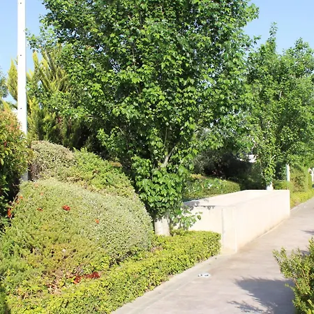 The Pink Lagoon House 펜션